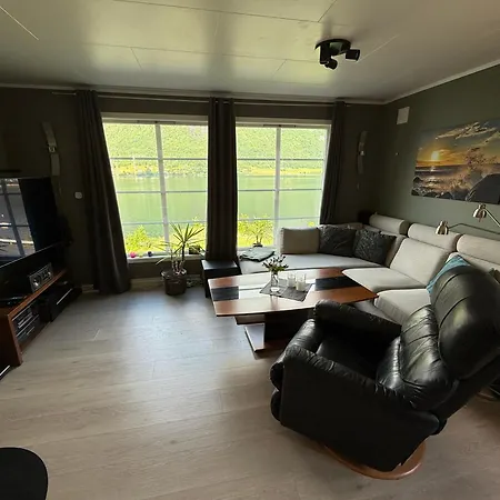 Vistdal Panoramic View 別荘